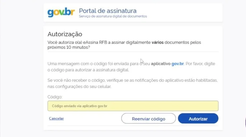 Tela “Portal de assinatura” do gov.br, pedindo o código enviado ao aplicativo gov.br, com os botões “Reenviar código” e “Autorizar”.